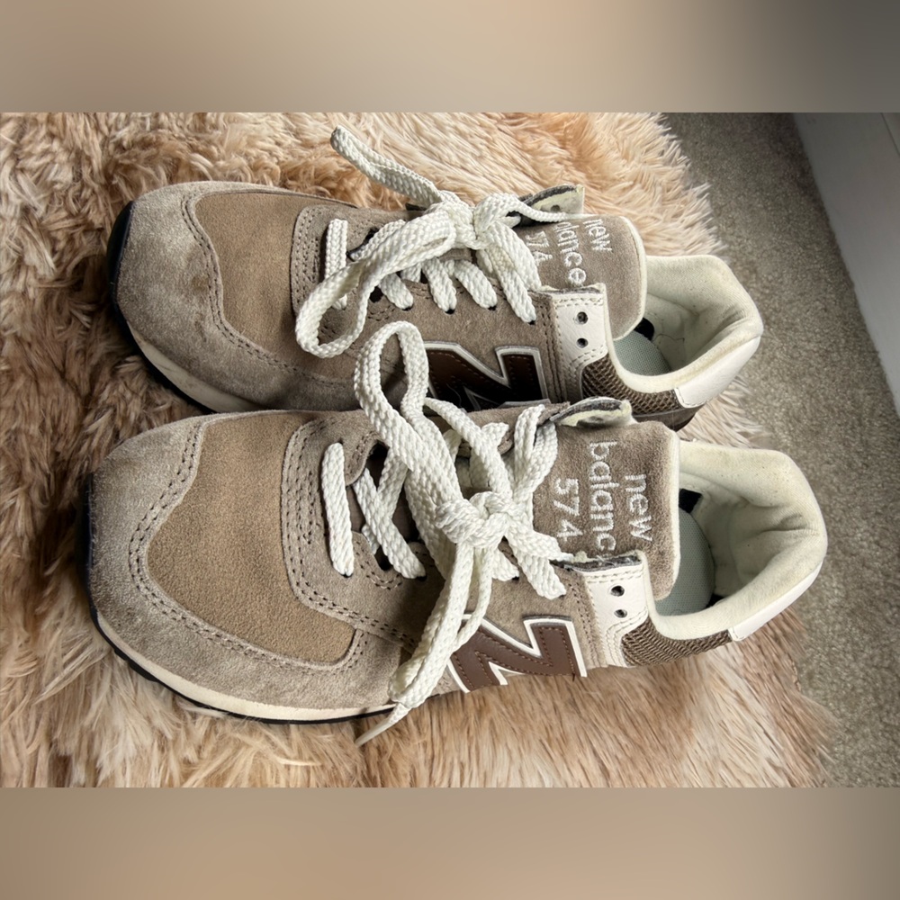 New Balance 574 Grade School Sneakers